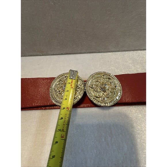 Vintage 80’s Gold Tone Medallion Belt Buckle main image 12